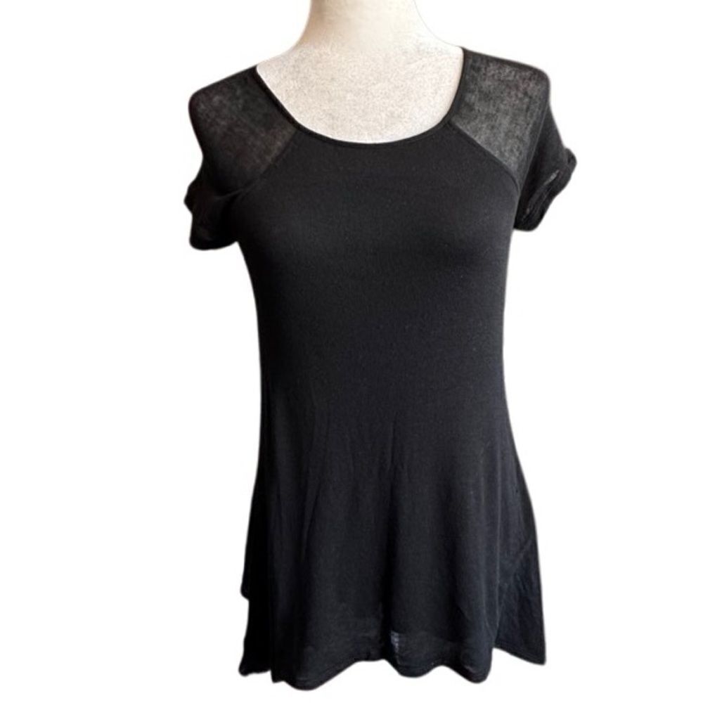 BCBGMaxAzria Black Knit Top Cap Sleeves SZ XS